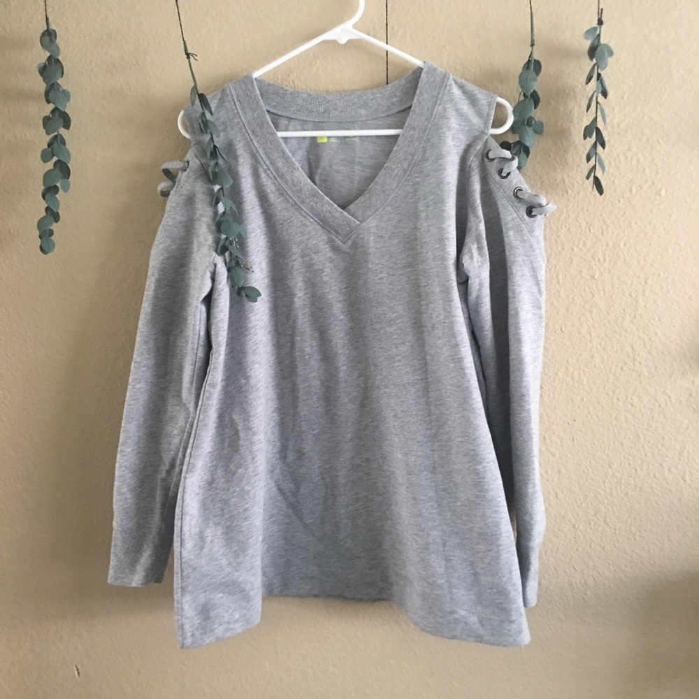 Xersion | cold shoulder long sleeve